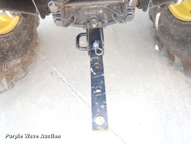 image for item DH8502 2020 John Deere 3038E  MFWD tractor