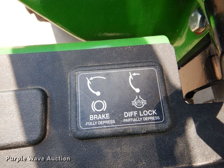 image for item DH8502 2020 John Deere 3038E  MFWD tractor