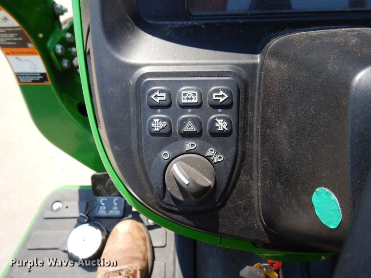 image for item DH8502 2020 John Deere 3038E  MFWD tractor