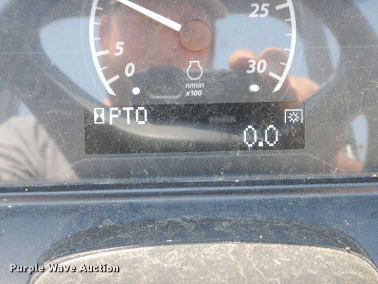 image for item DH8502 2020 John Deere 3038E  MFWD tractor