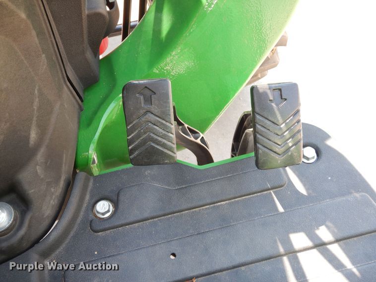 image for item DH8502 2020 John Deere 3038E  MFWD tractor