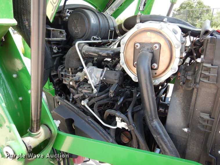 image for item DH8502 2020 John Deere 3038E  MFWD tractor