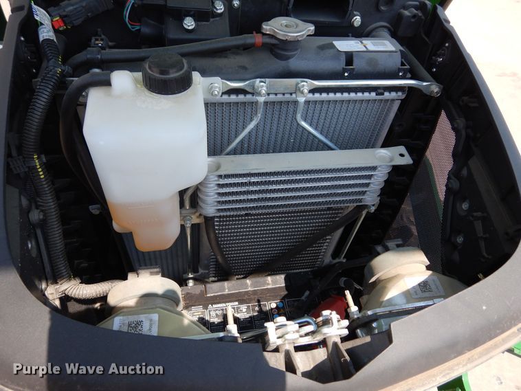 image for item DH8502 2020 John Deere 3038E  MFWD tractor