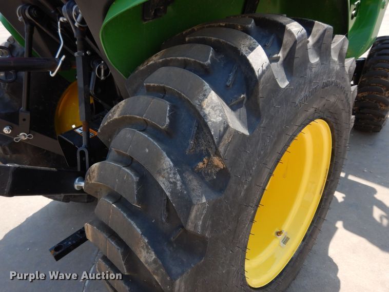 image for item DH8502 2020 John Deere 3038E  MFWD tractor