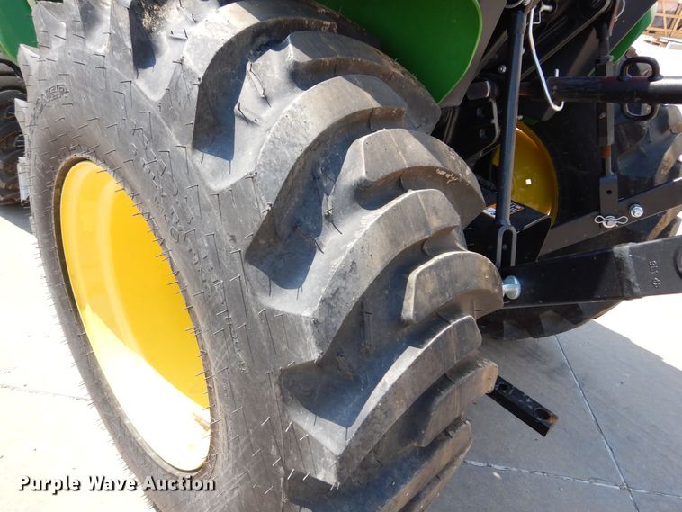 image for item DH8502 2020 John Deere 3038E  MFWD tractor