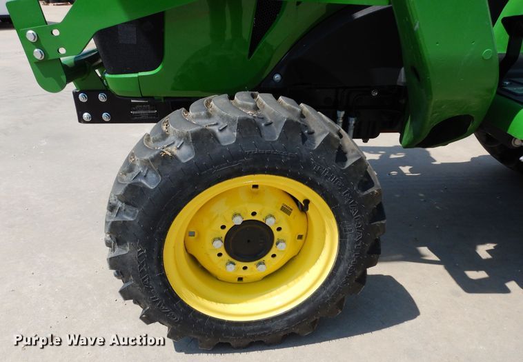 image for item DH8502 2020 John Deere 3038E  MFWD tractor