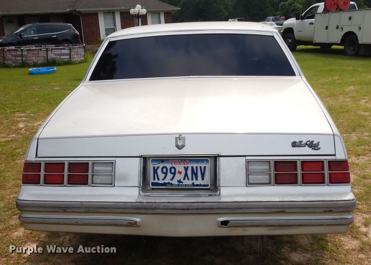 image for item DH8537 1979 Chevrolet Monte Carlo SS 