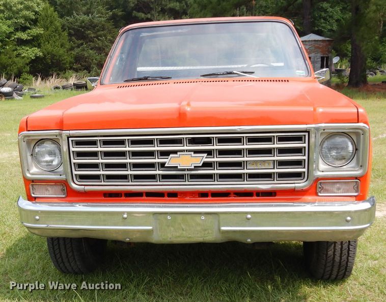 image for item DH8538 1976 Chevrolet Scottsdale 10  pickup truck