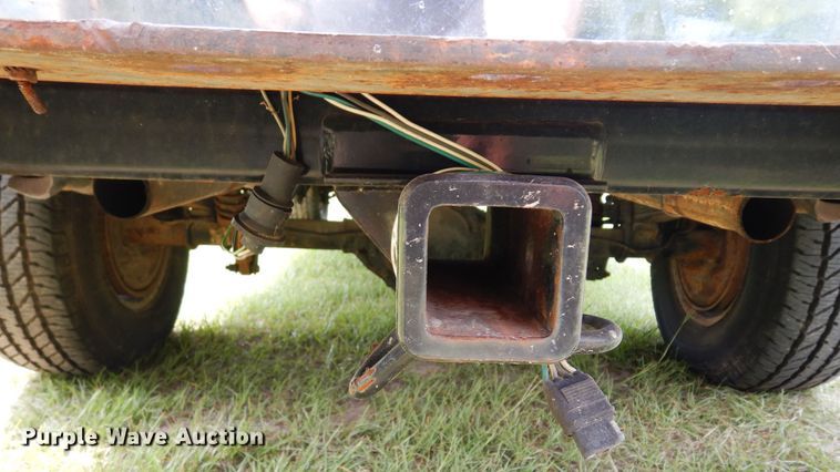 image for item DH8538 1976 Chevrolet Scottsdale 10  pickup truck