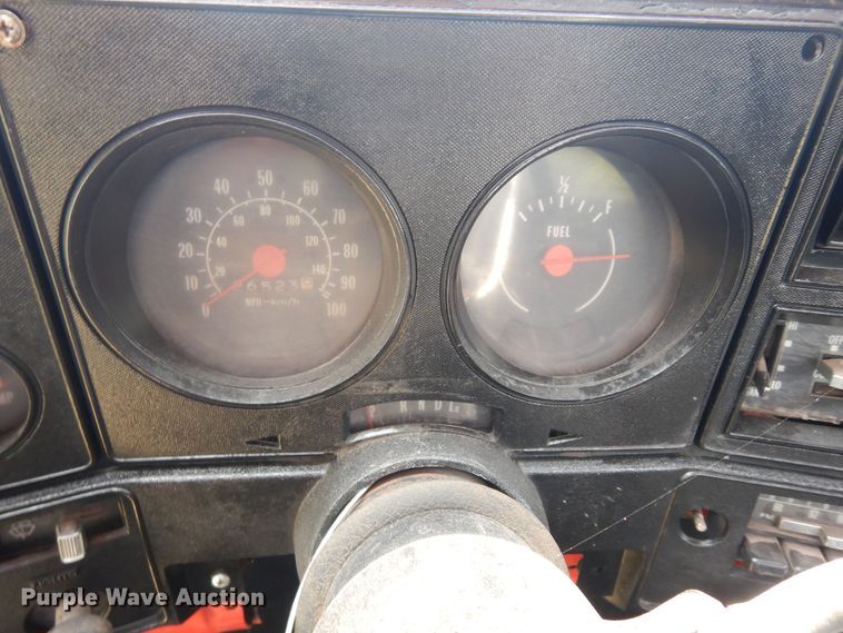 image for item DH8538 1976 Chevrolet Scottsdale 10  pickup truck