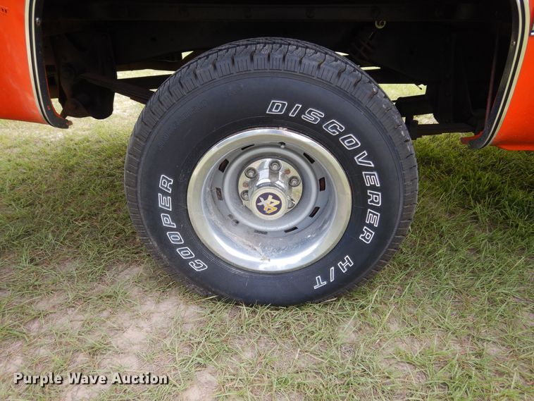 image for item DH8538 1976 Chevrolet Scottsdale 10  pickup truck