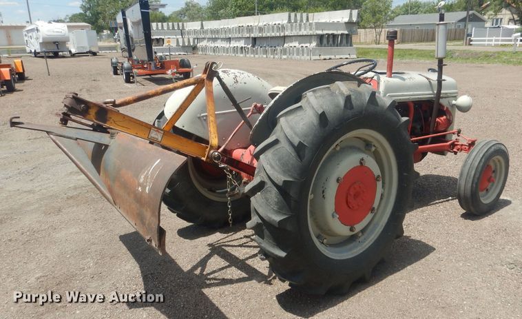image for item DJ1326 1946 Ford 2N  tractor