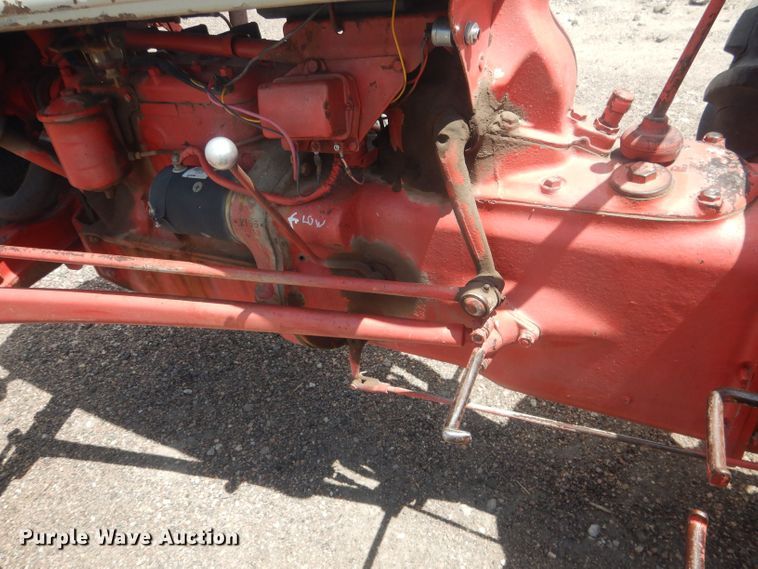 image for item DJ1326 1946 Ford 2N  tractor