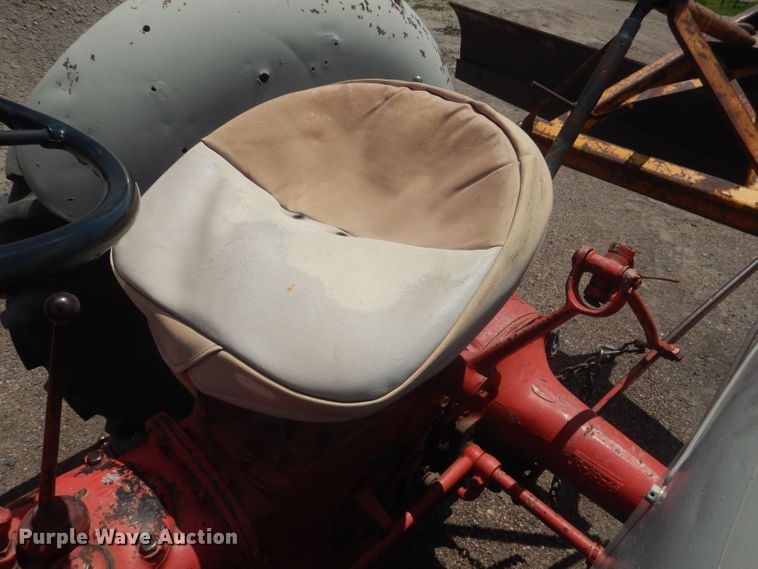 image for item DJ1326 1946 Ford 2N  tractor