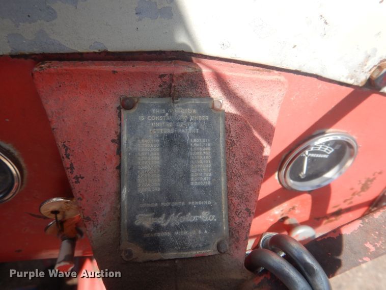 image for item DJ1326 1946 Ford 2N  tractor