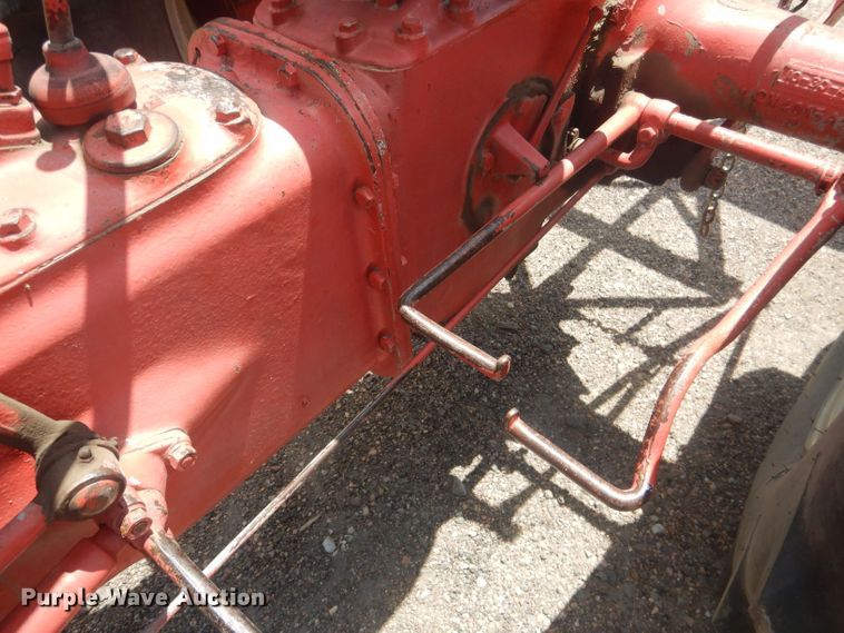 image for item DJ1326 1946 Ford 2N  tractor
