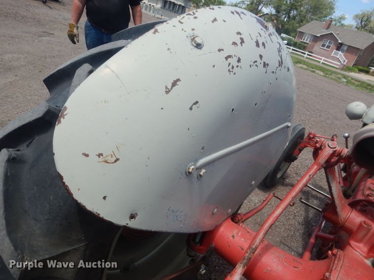 image for item DJ1326 1946 Ford 2N  tractor