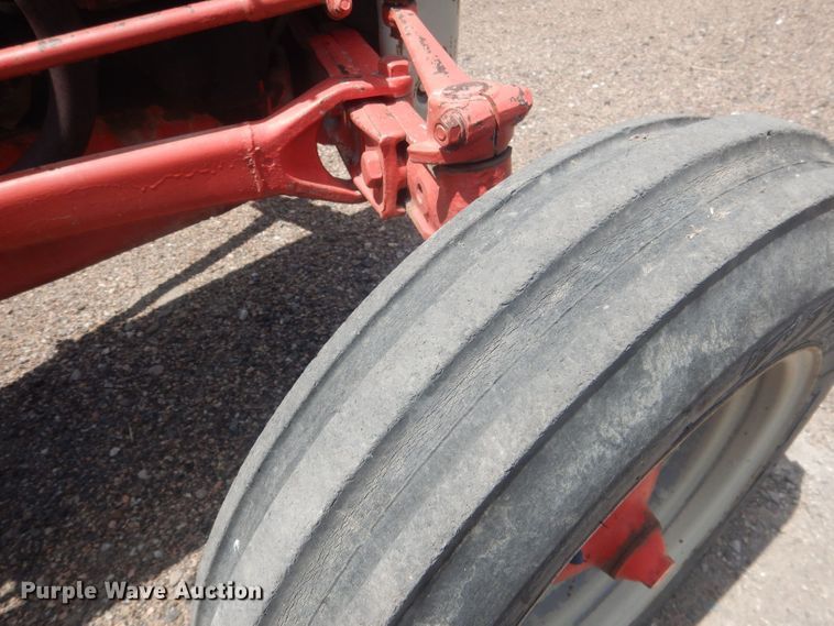 image for item DJ1326 1946 Ford 2N  tractor