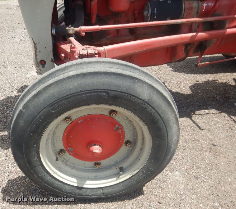 image for item DJ1326 1946 Ford 2N  tractor