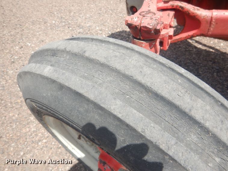 image for item DJ1326 1946 Ford 2N  tractor