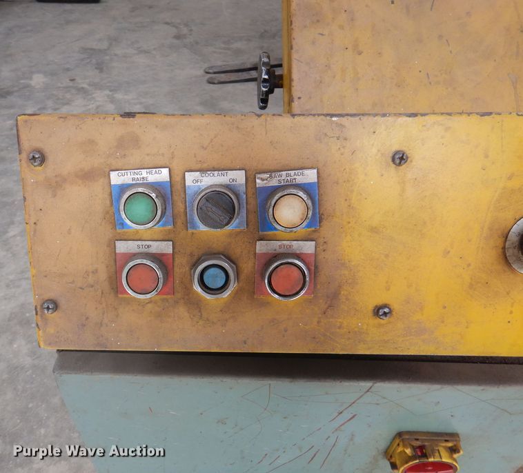 image for item DJ3825 Band saw