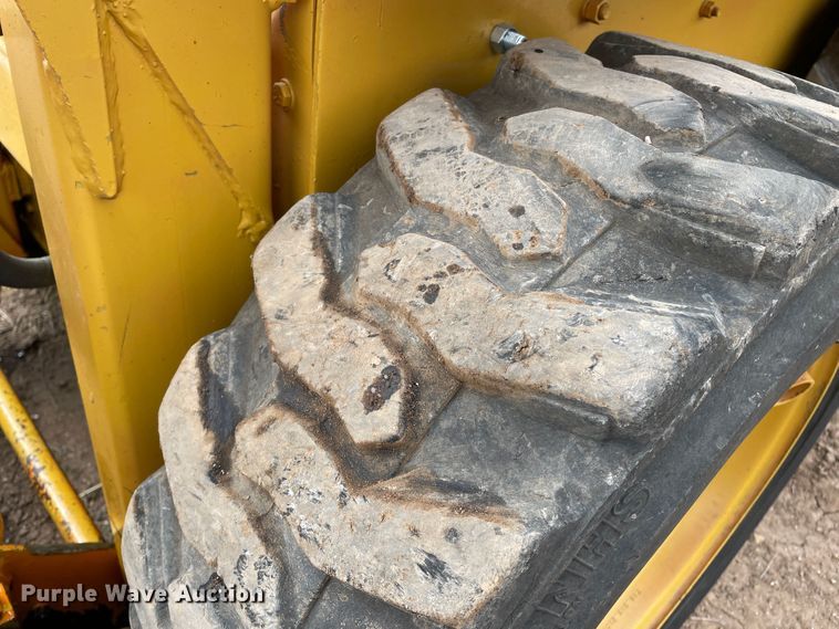 image for item DJ5153 Case 1835B  skid steer loader