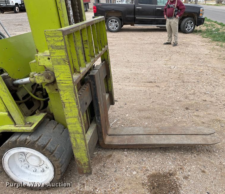 image for item DJ5154 Clark C500-Y35  forklift