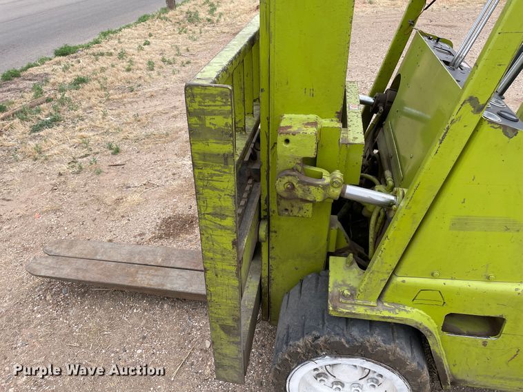 image for item DJ5154 Clark C500-Y35  forklift