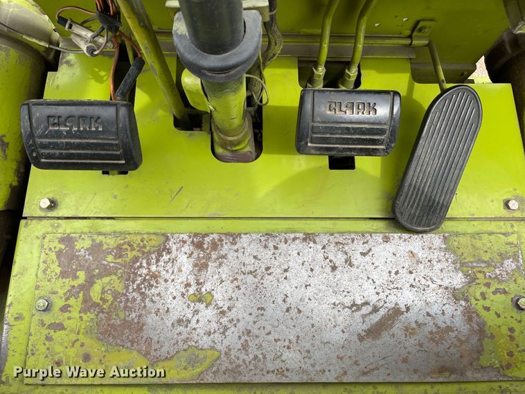 image for item DJ5154 Clark C500-Y35  forklift