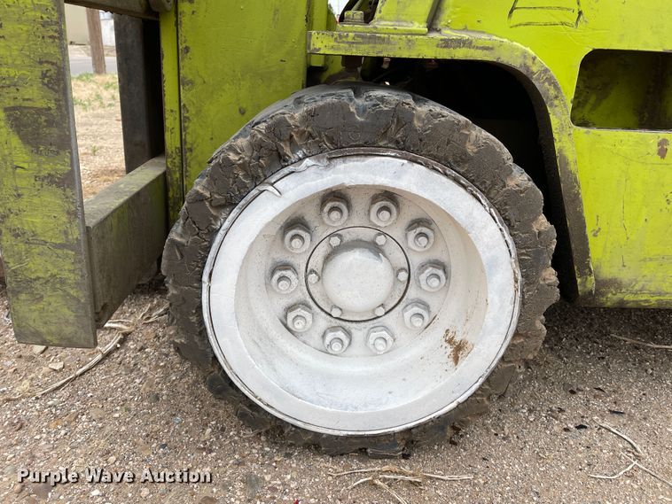 image for item DJ5154 Clark C500-Y35  forklift