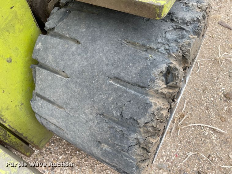 image for item DJ5154 Clark C500-Y35  forklift