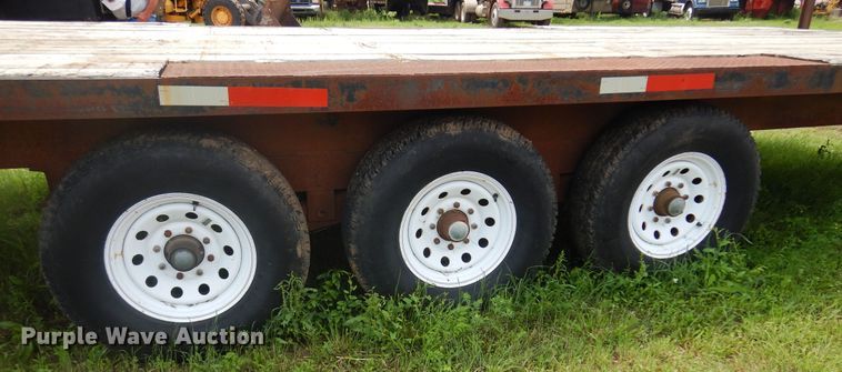 image for item DK0951 1993 FFC  equipment trailer