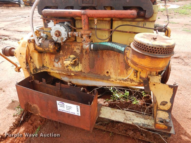 image for item DK0970 Minneapolis Moline 605A-6A  engine