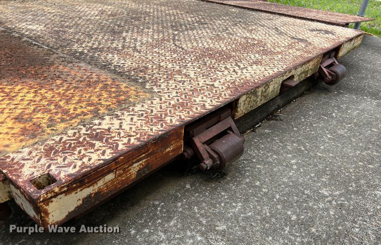 image for item DL4264 dock leveler