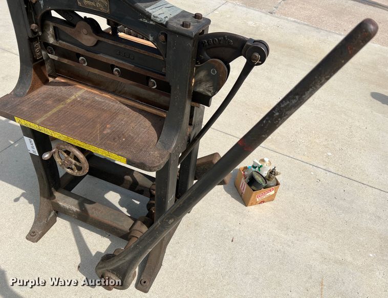 image for item DL4265 The Chandler & Price Co.  paper cutter