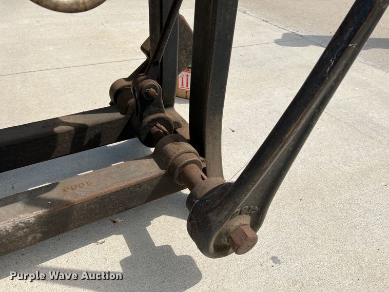 image for item DL4265 The Chandler & Price Co.  paper cutter