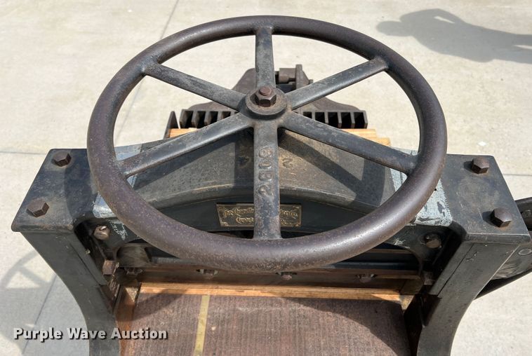 image for item DL4265 The Chandler & Price Co.  paper cutter