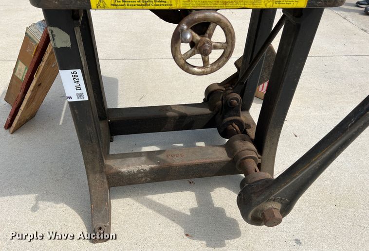 image for item DL4265 The Chandler & Price Co.  paper cutter