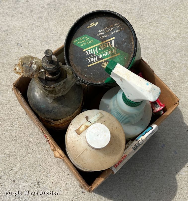 image for item DL4265 The Chandler & Price Co.  paper cutter