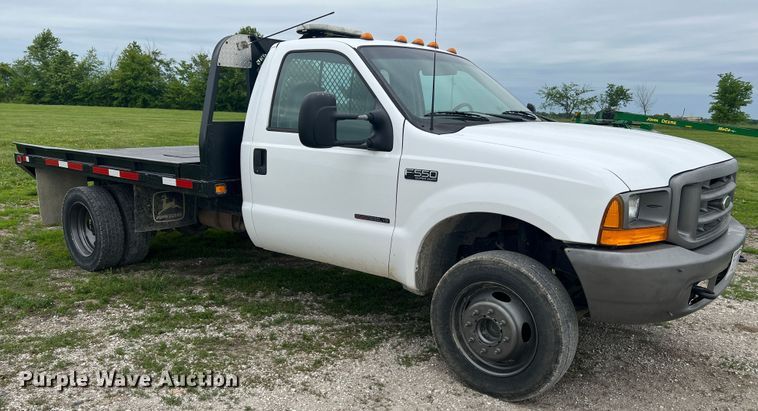 image for item DL4272 2000 Ford F550 Super Duty XL  flatbed truck