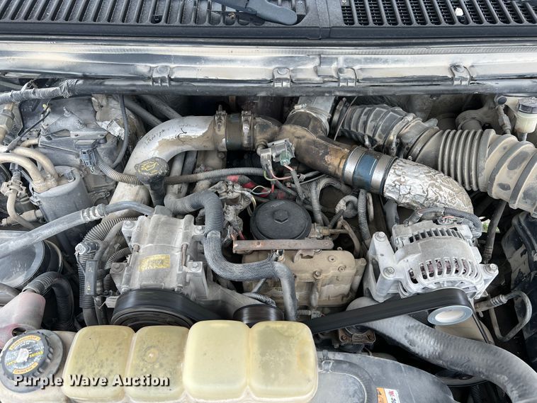 image for item DL4272 2000 Ford F550 Super Duty XL  flatbed truck