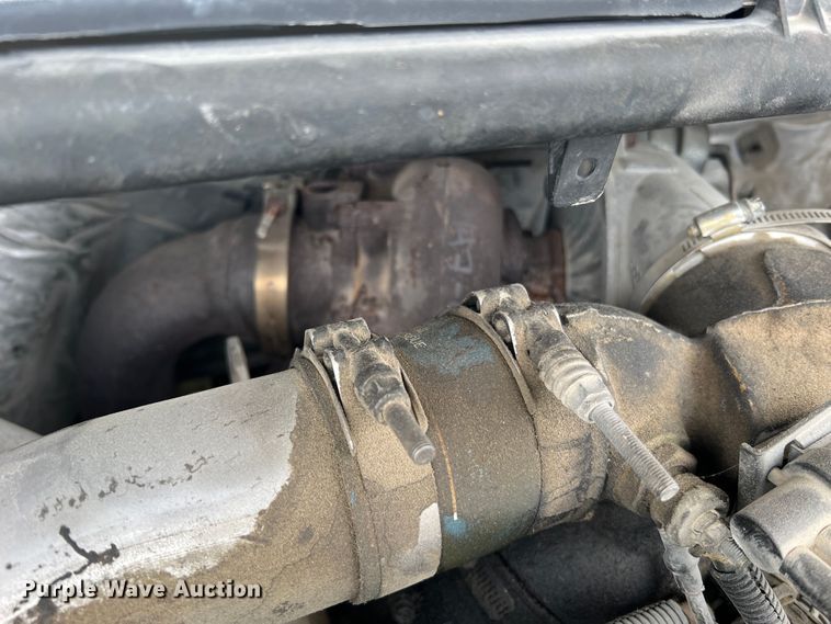 image for item DL4272 2000 Ford F550 Super Duty XL  flatbed truck