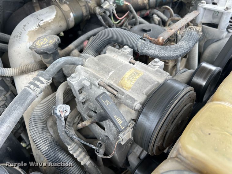 image for item DL4272 2000 Ford F550 Super Duty XL  flatbed truck