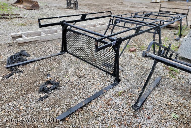 image for item DL4284 (3) ladder racks