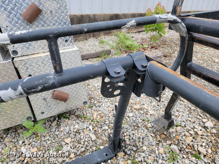 image for item DL4284 (3) ladder racks