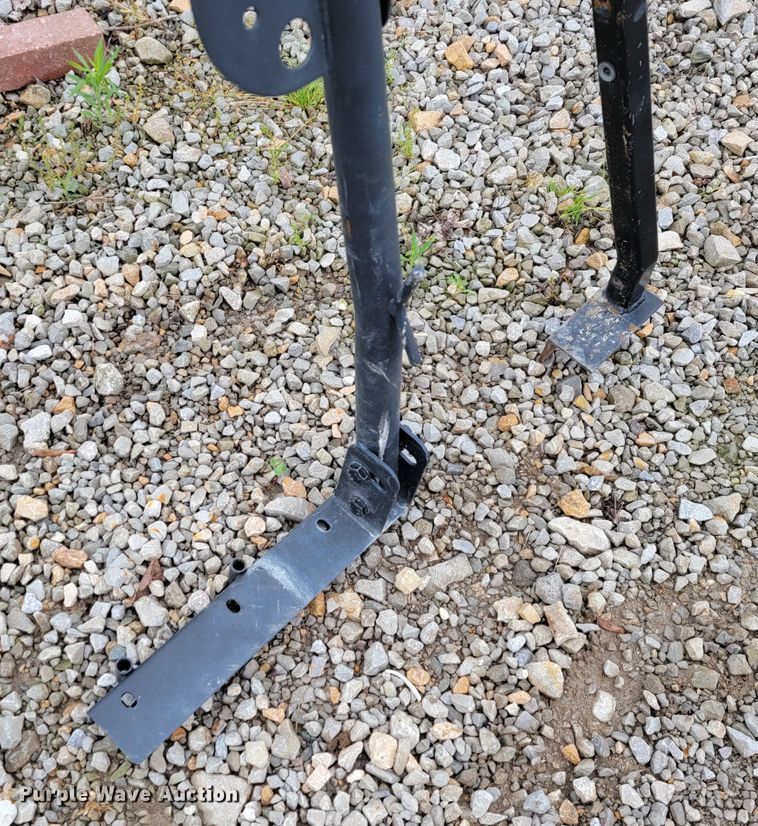 image for item DL4284 (3) ladder racks