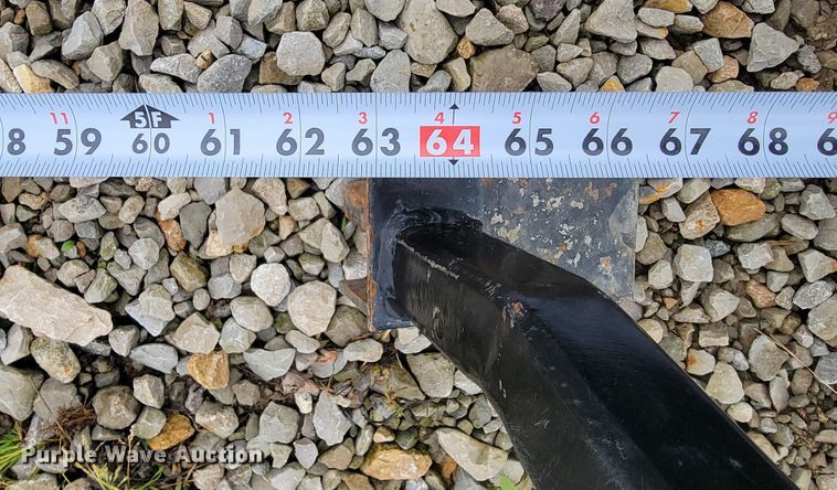 image for item DL4284 (3) ladder racks