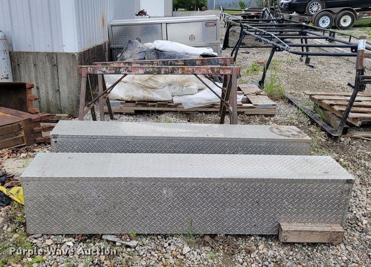 image for item DL4285 (9) toolboxes