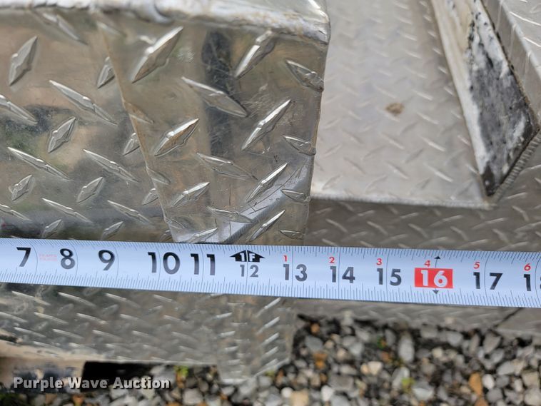 image for item DL4285 (9) toolboxes