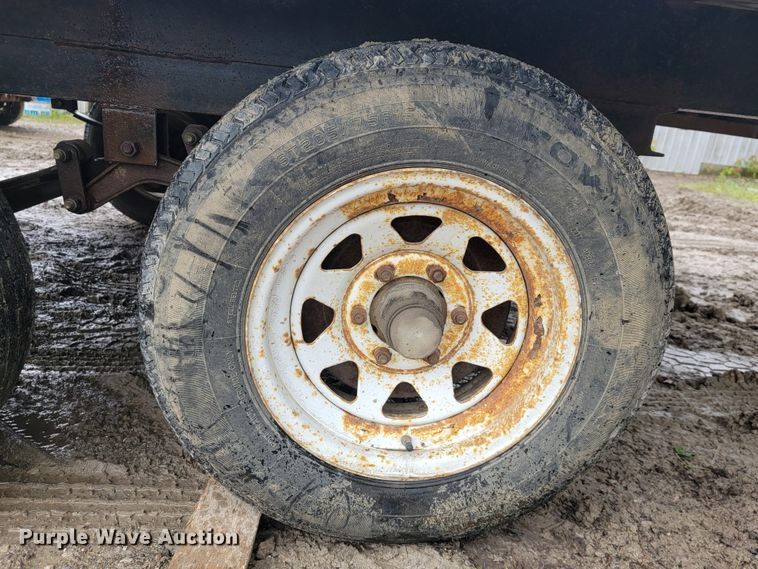 image for item DL4320 1994 Jerry James  utility trailer